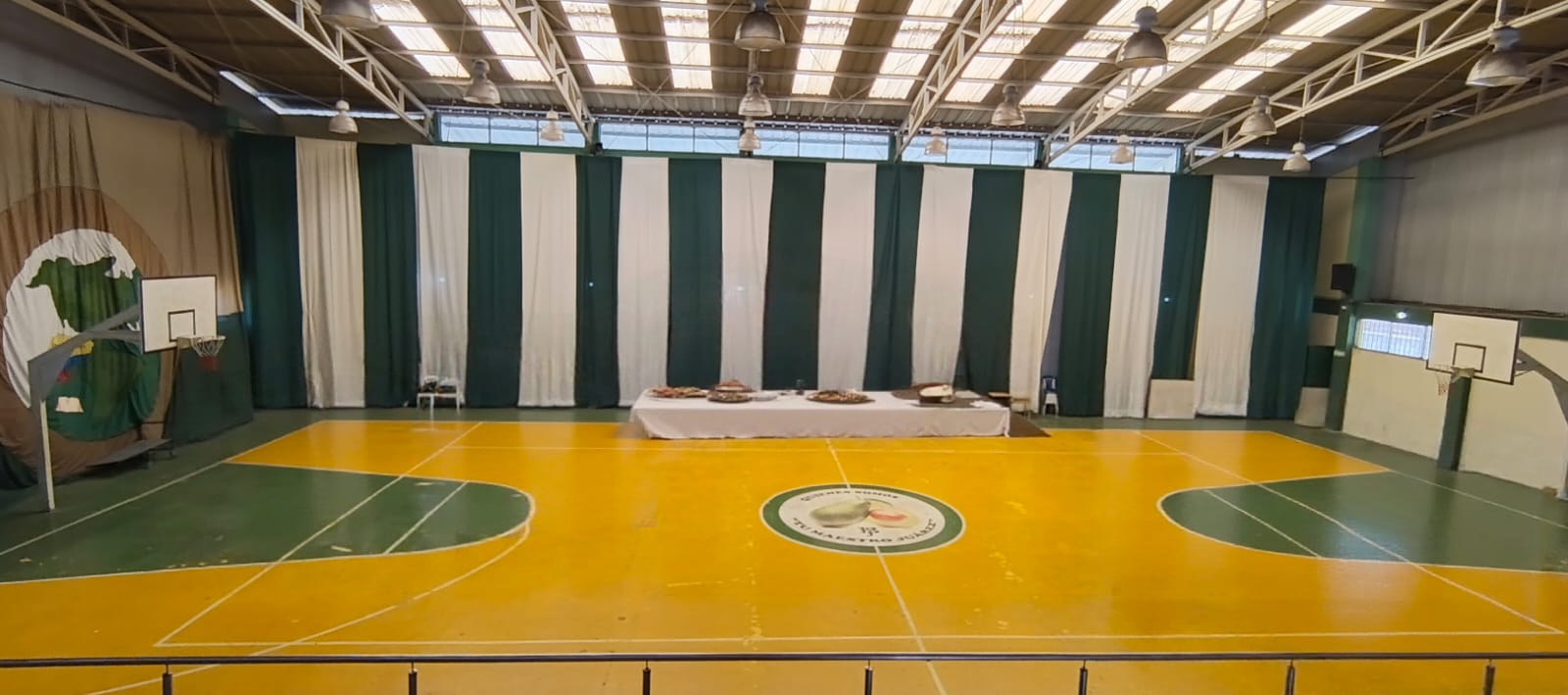 Interior del Coliseo